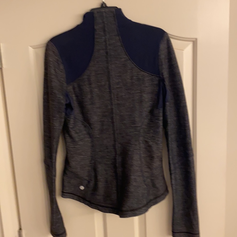 Lululemon jacket - Picture 2 of 3